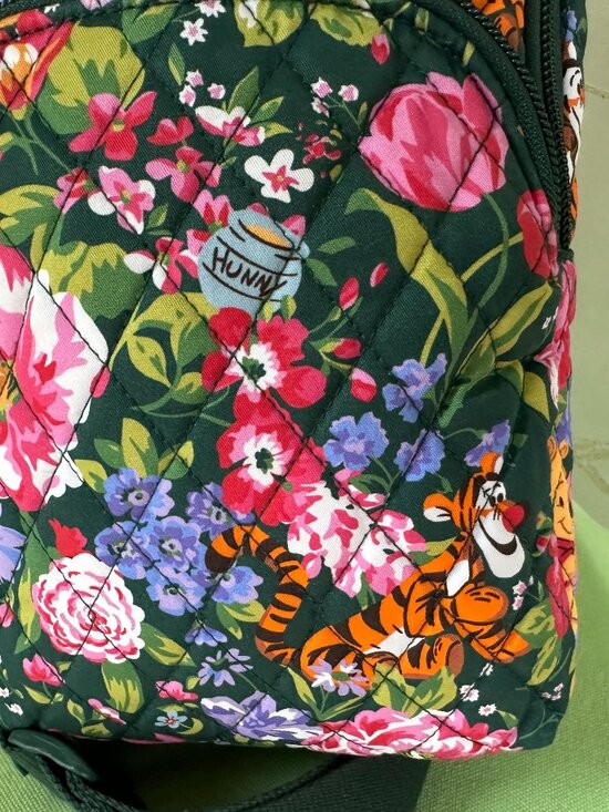 VERA BRADLEY X DISNEY WINNIE THE POOH LORMAN SLING BACKPACK:NWT SPRINGTIME #3 main image 4